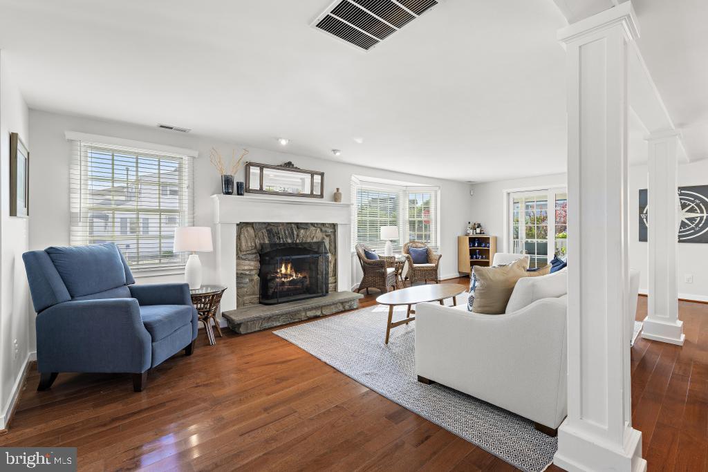 2015 West Ave Property Photo 13