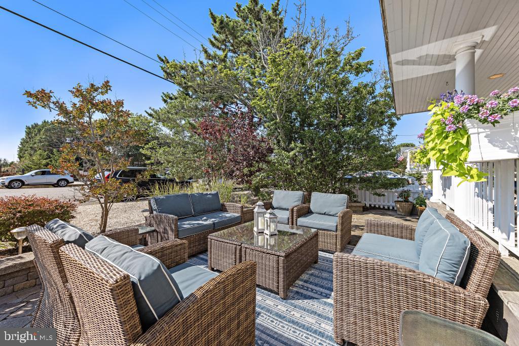 2015 West Ave Property Photo 45