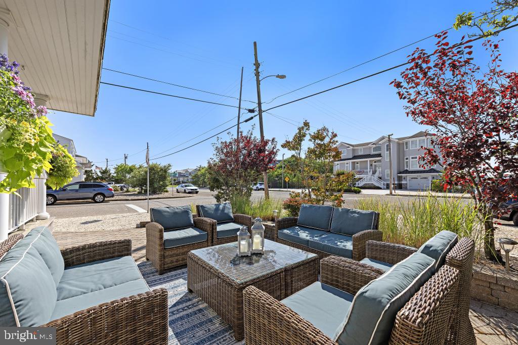 2015 West Ave Property Photo 46