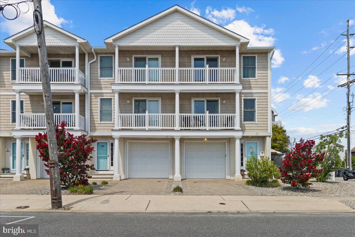 304 Halsey Ave #e Property Photo 3