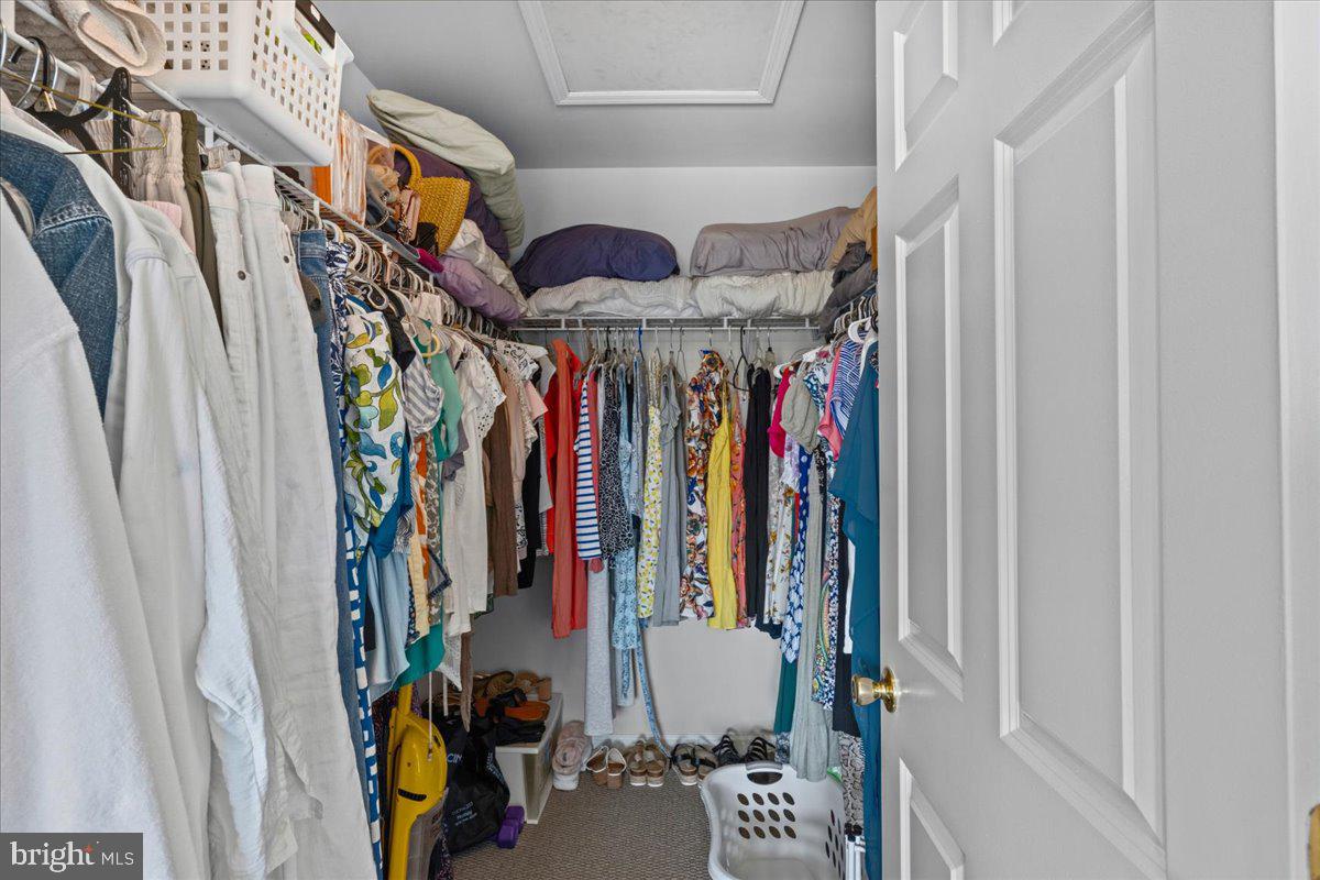 304 Halsey Ave #e Property Photo 42