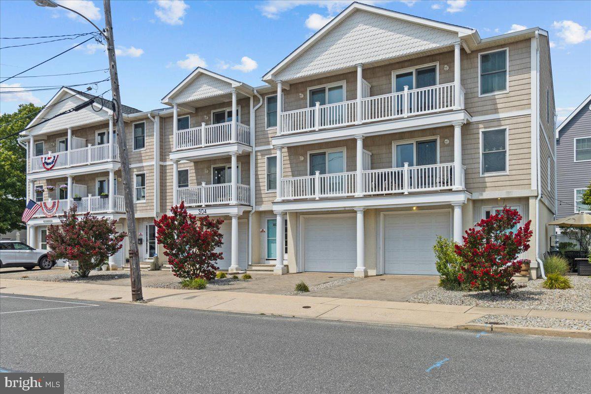 304 Halsey Ave #e Property Photo 64