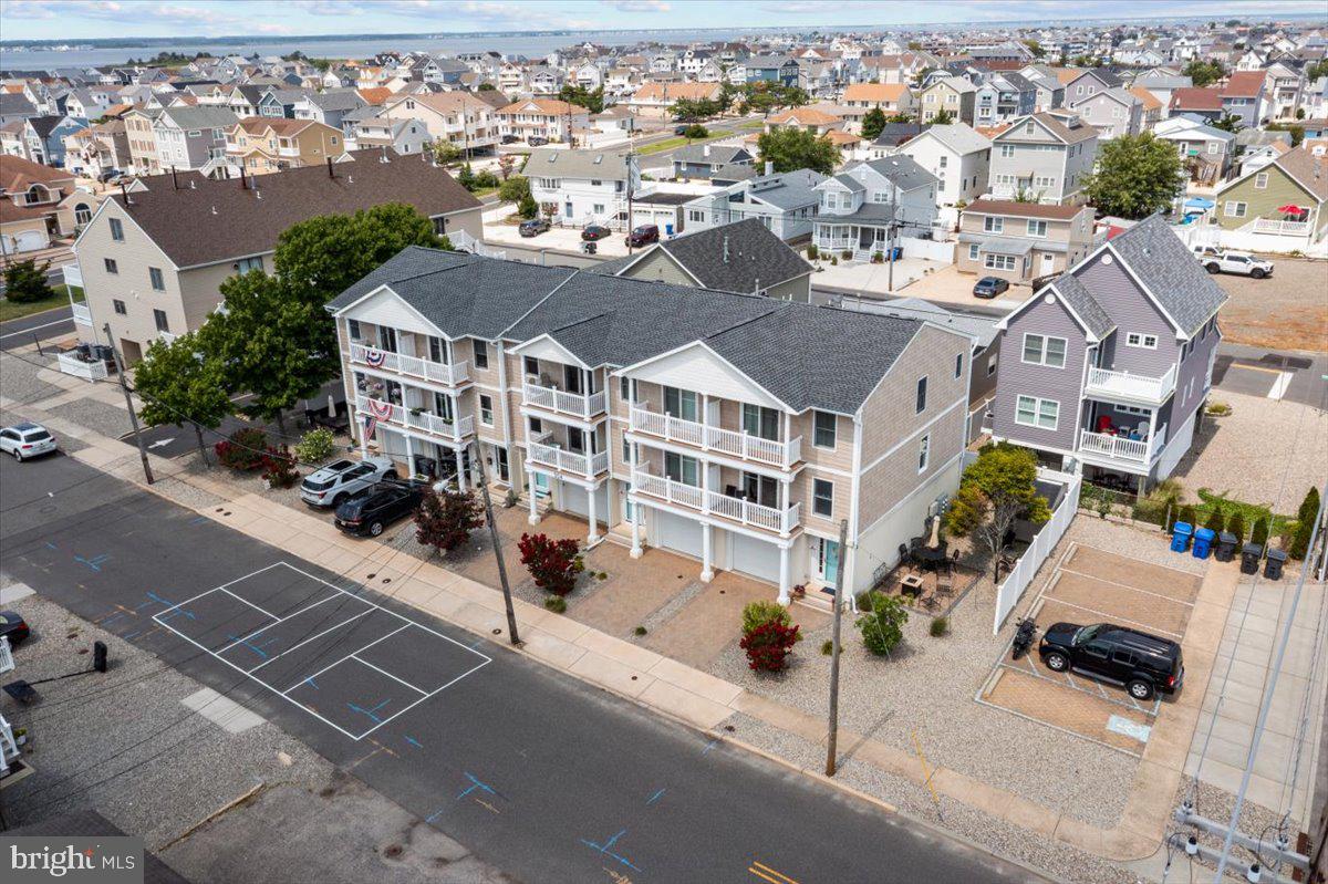 304 Halsey Ave #e Property Photo 68