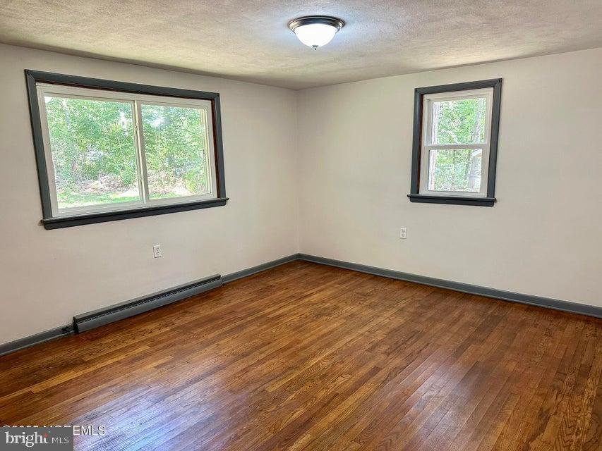 135 S Main St Property Photo 26