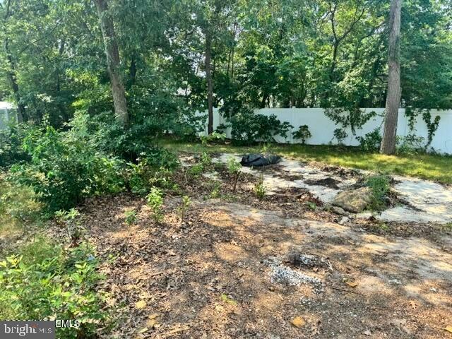 855 Lynnwood Ave Property Photo 3