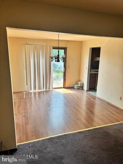 855 Lynnwood Ave Property Photo 6