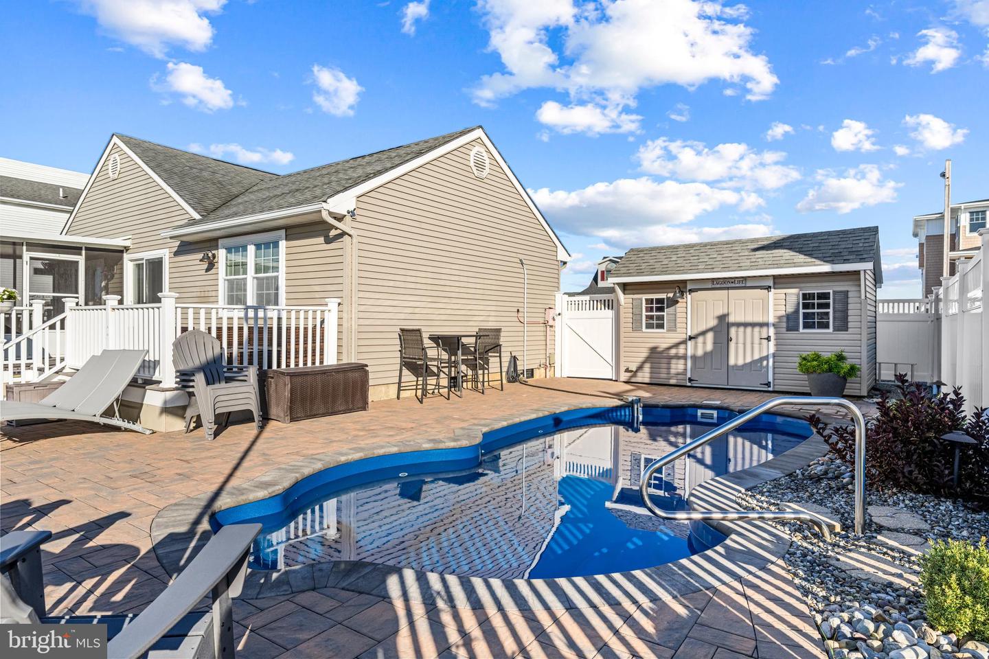 144 Peter Rd Property Photo 45