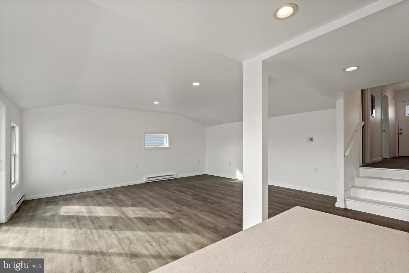 202 Heron Rd Property Photo 46