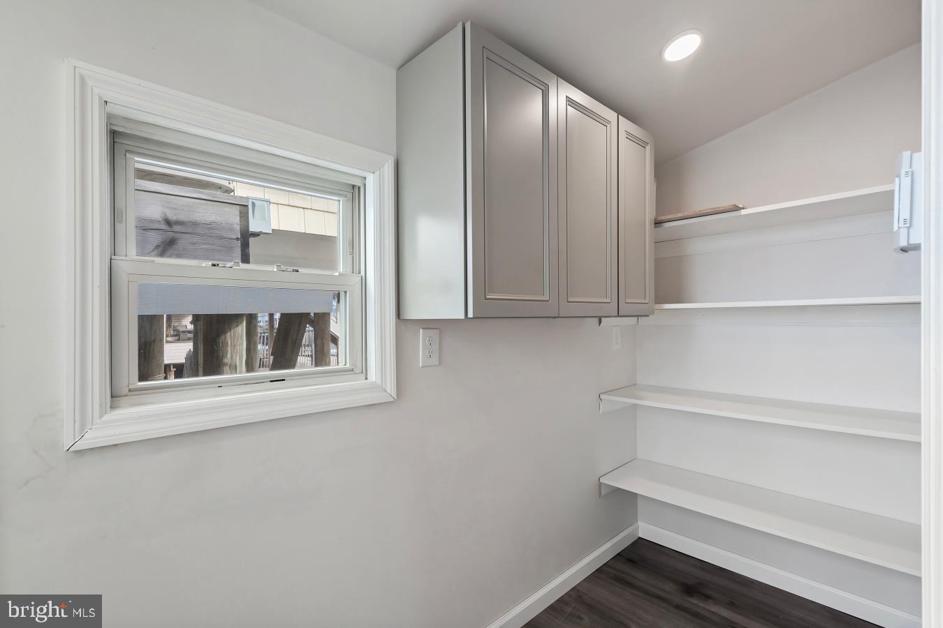 202 Heron Rd Property Photo 58