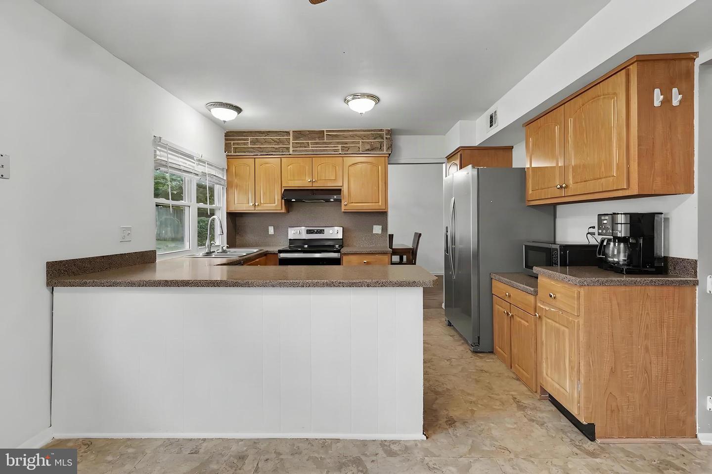 1005 Eastwind Ave Property Photo 28