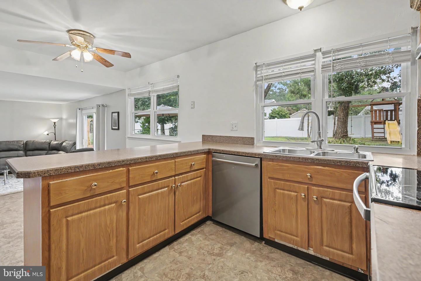 1005 Eastwind Ave Property Photo 31