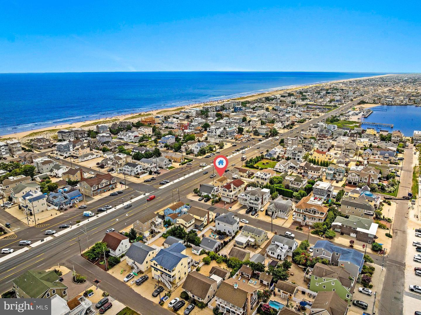 6204 Long Beach Blvd Property Photo 4