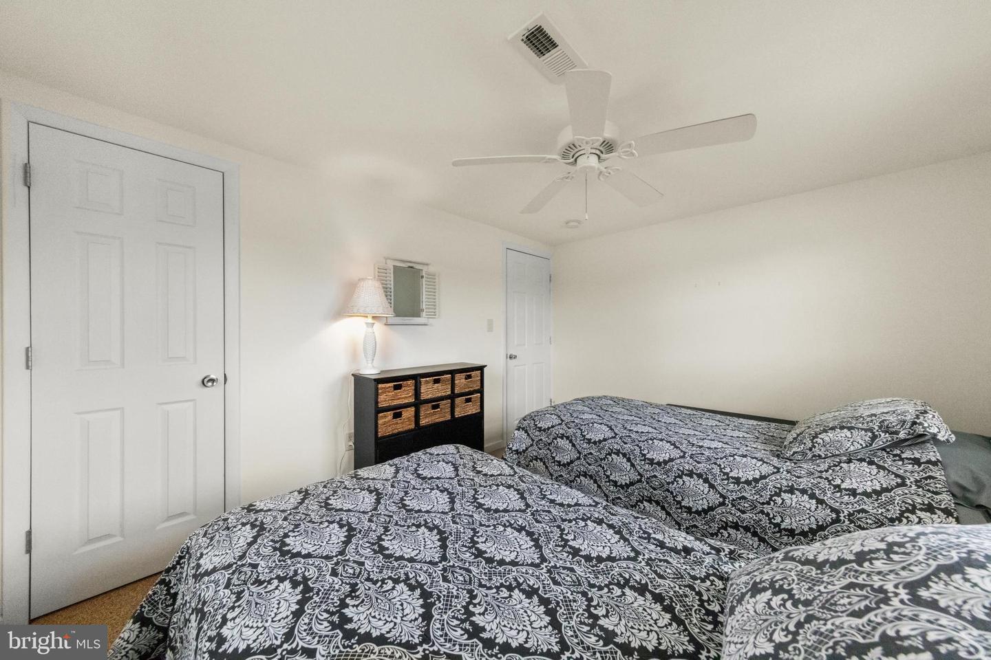 6204 Long Beach Blvd Property Photo 34