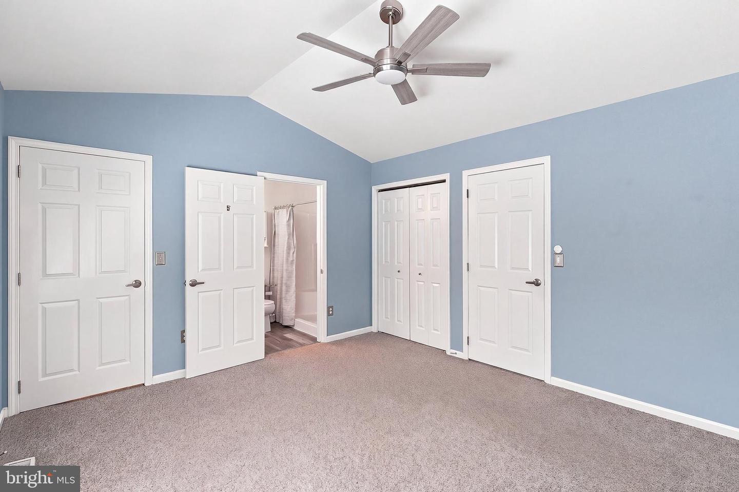 141 Spoonbill Holw Property Photo 20