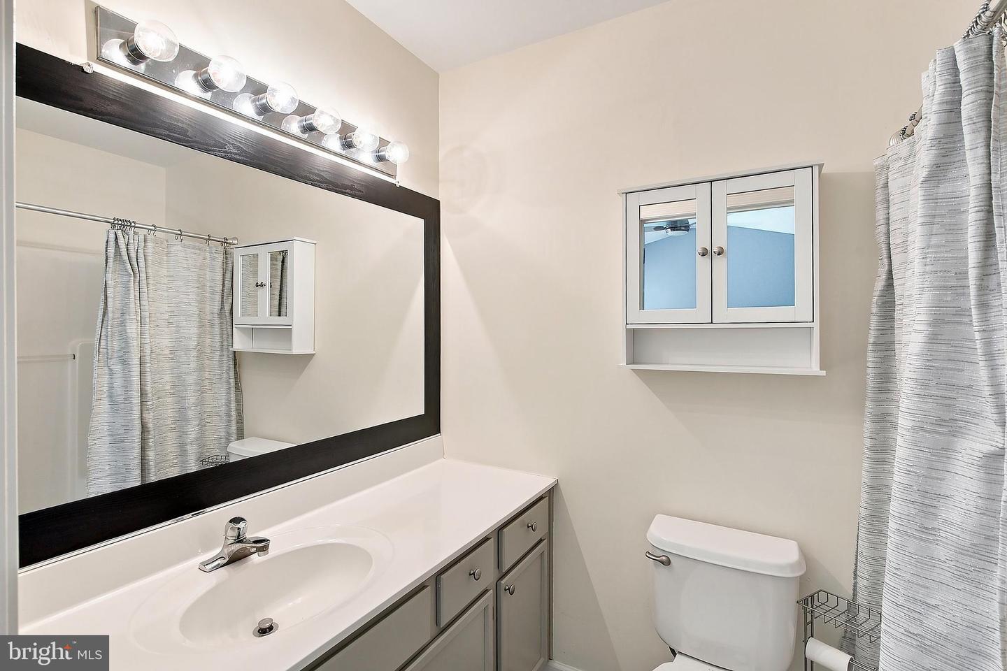 141 Spoonbill Holw Property Photo 22