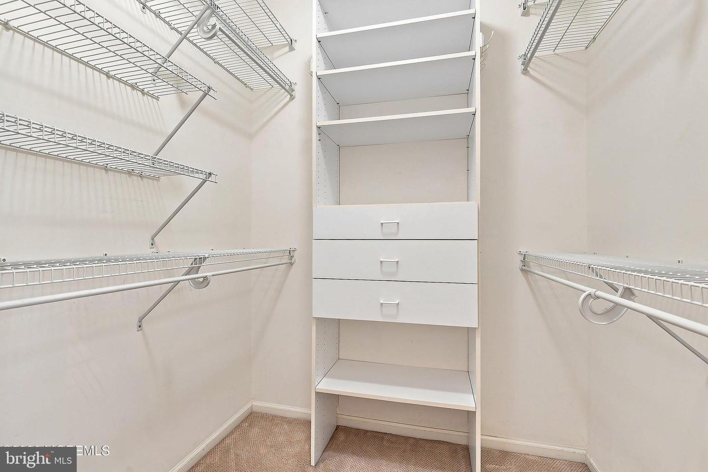 9 Rapids Ct Property Photo 23