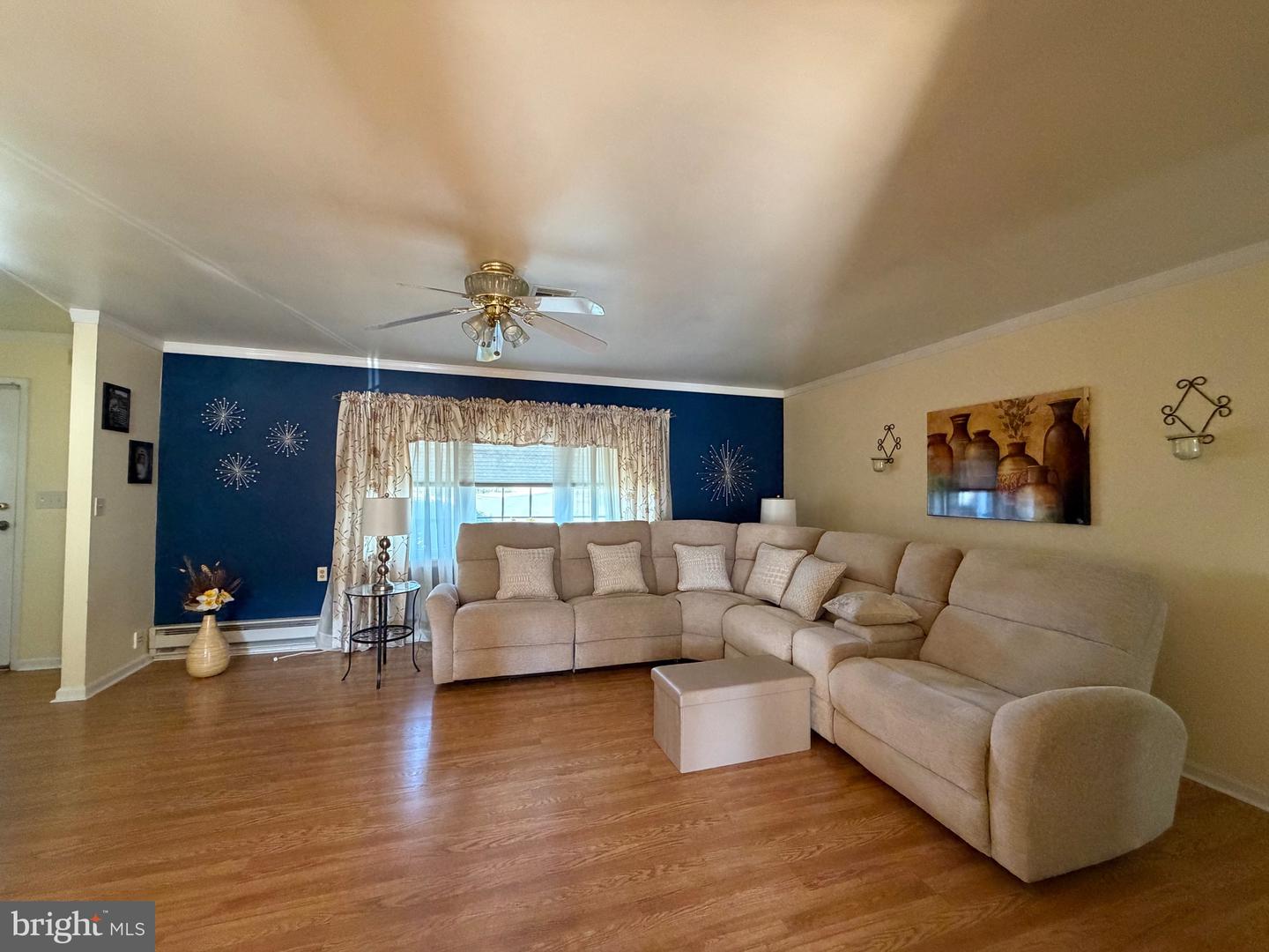 1203a Shetland Dr Property Photo 1