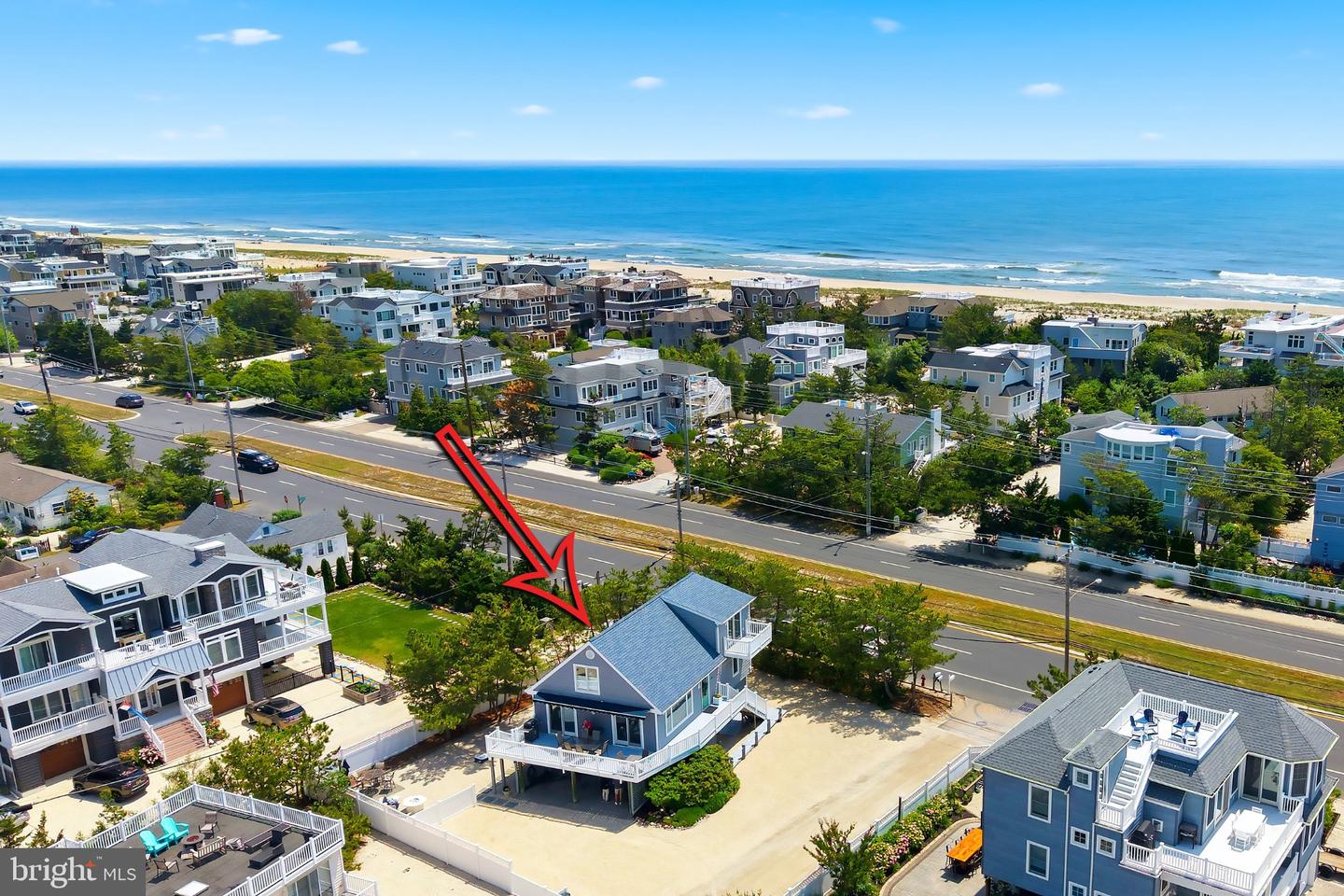 1018-a Long Blvd Property Photo 6