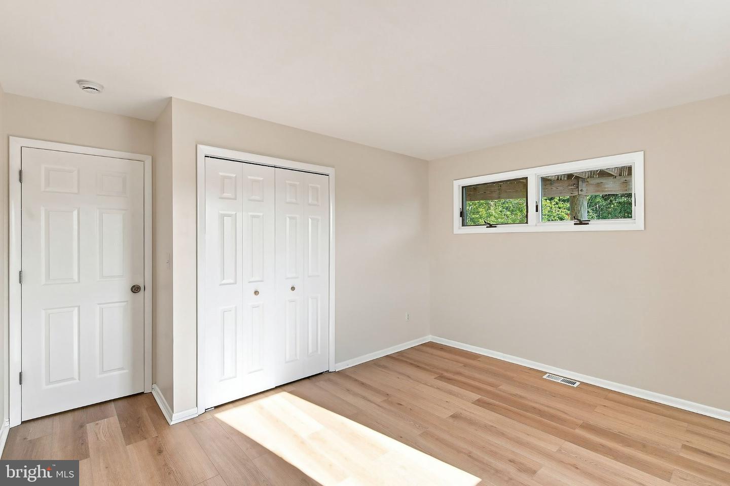 369 Tuscarora Ave Property Photo 25