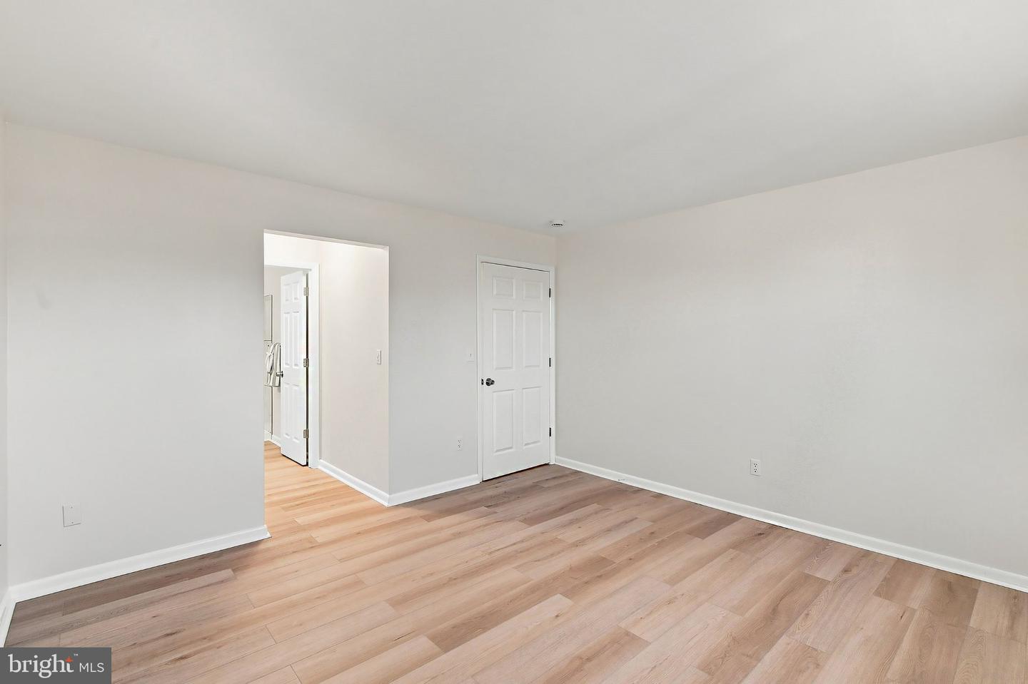 369 Tuscarora Ave Property Photo 33