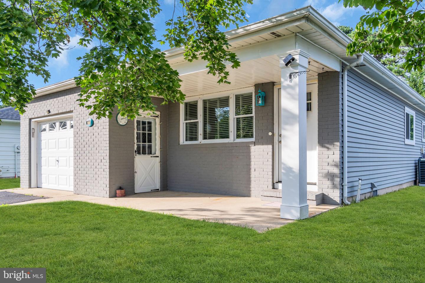180 Biabou Dr Property Photo 1
