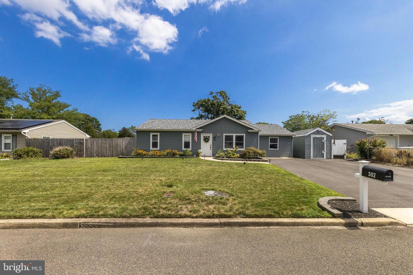 302 8th Property Photo 1
