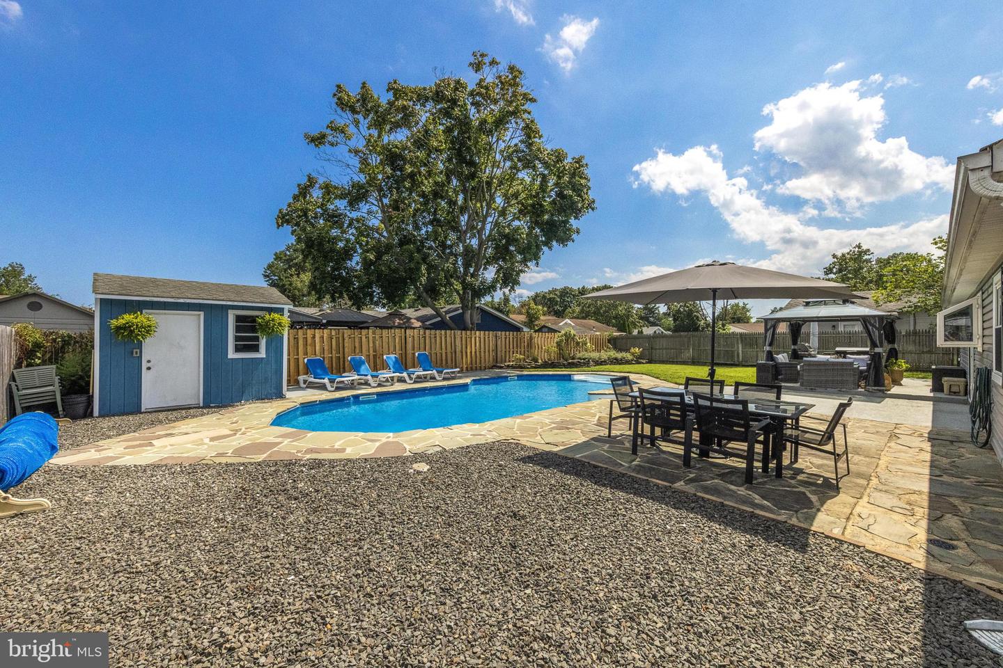 302 8th Property Photo 41