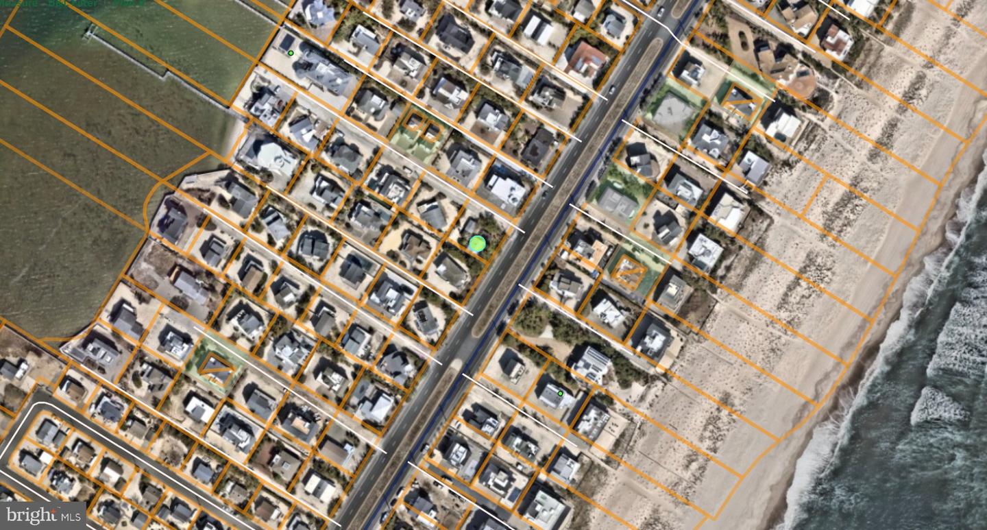 1044-a Long Beach Blvd Blvd Property Photo 2