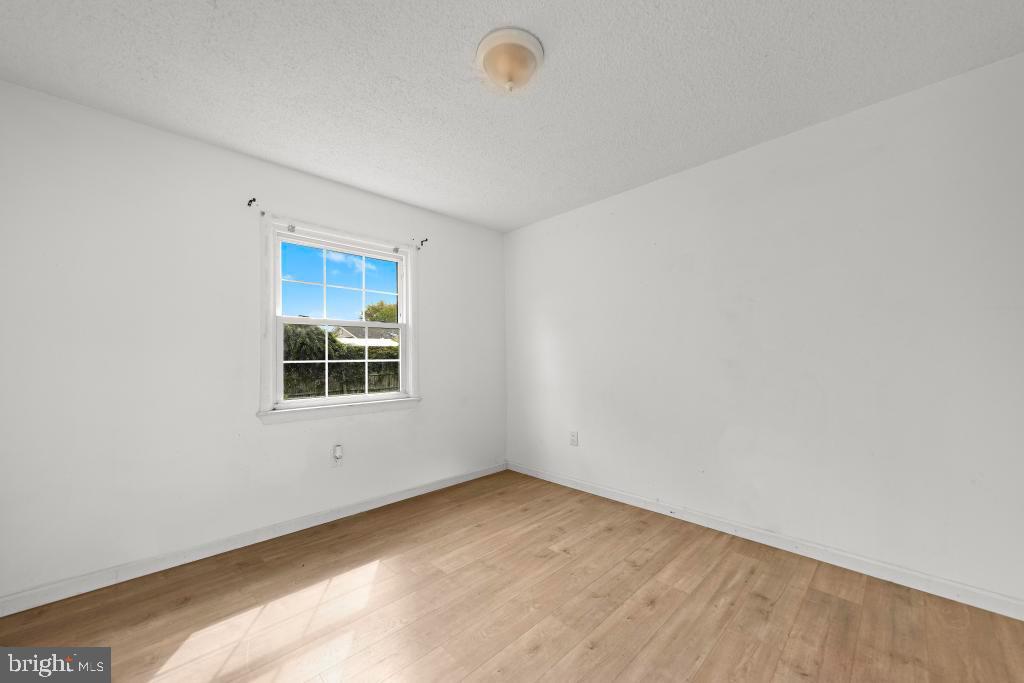 14 Oneida Ave Property Photo 27
