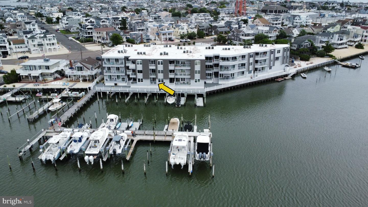 310 S West Ave #e1 Property Photo 1