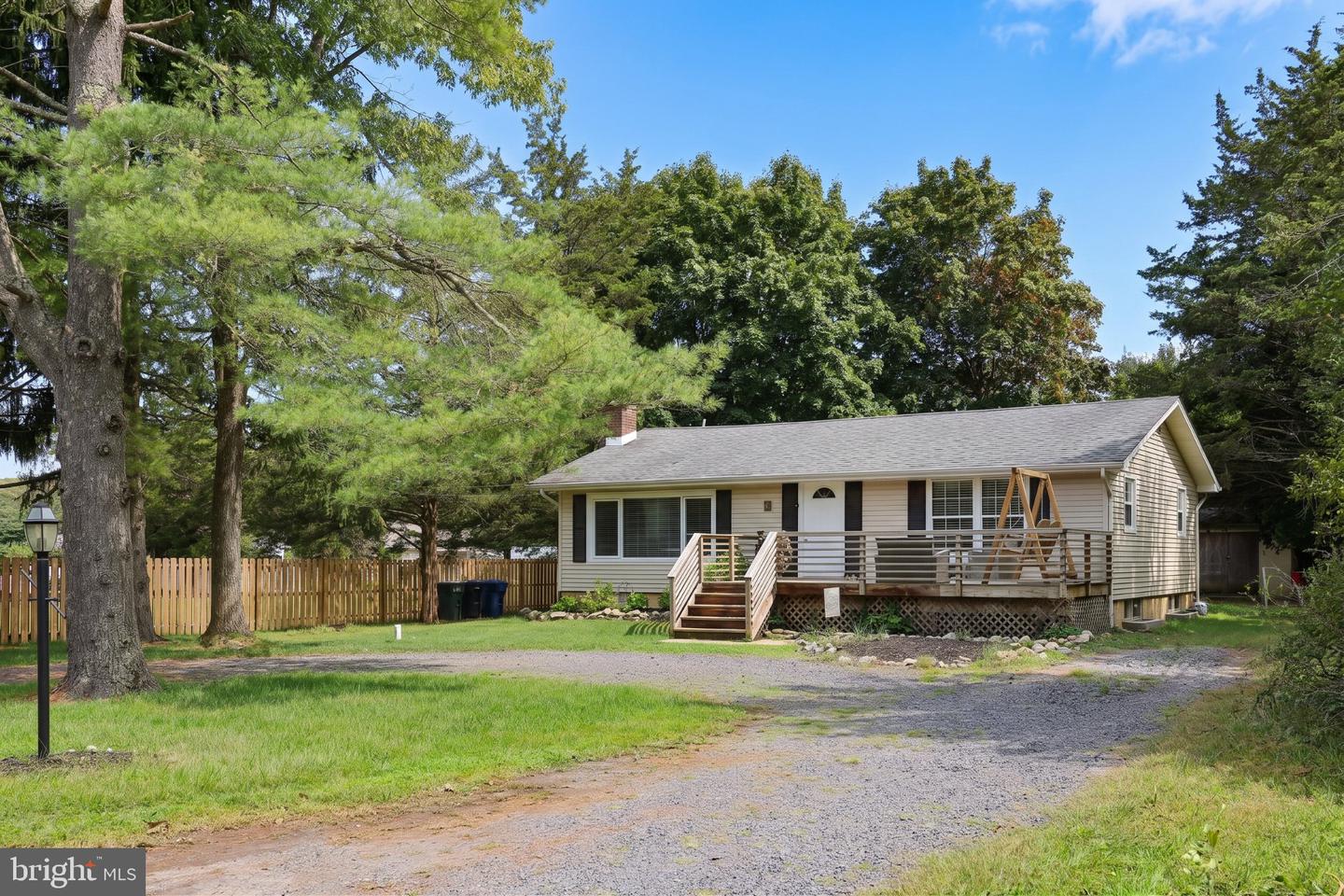 5 Bridge Rd Property Photo 2