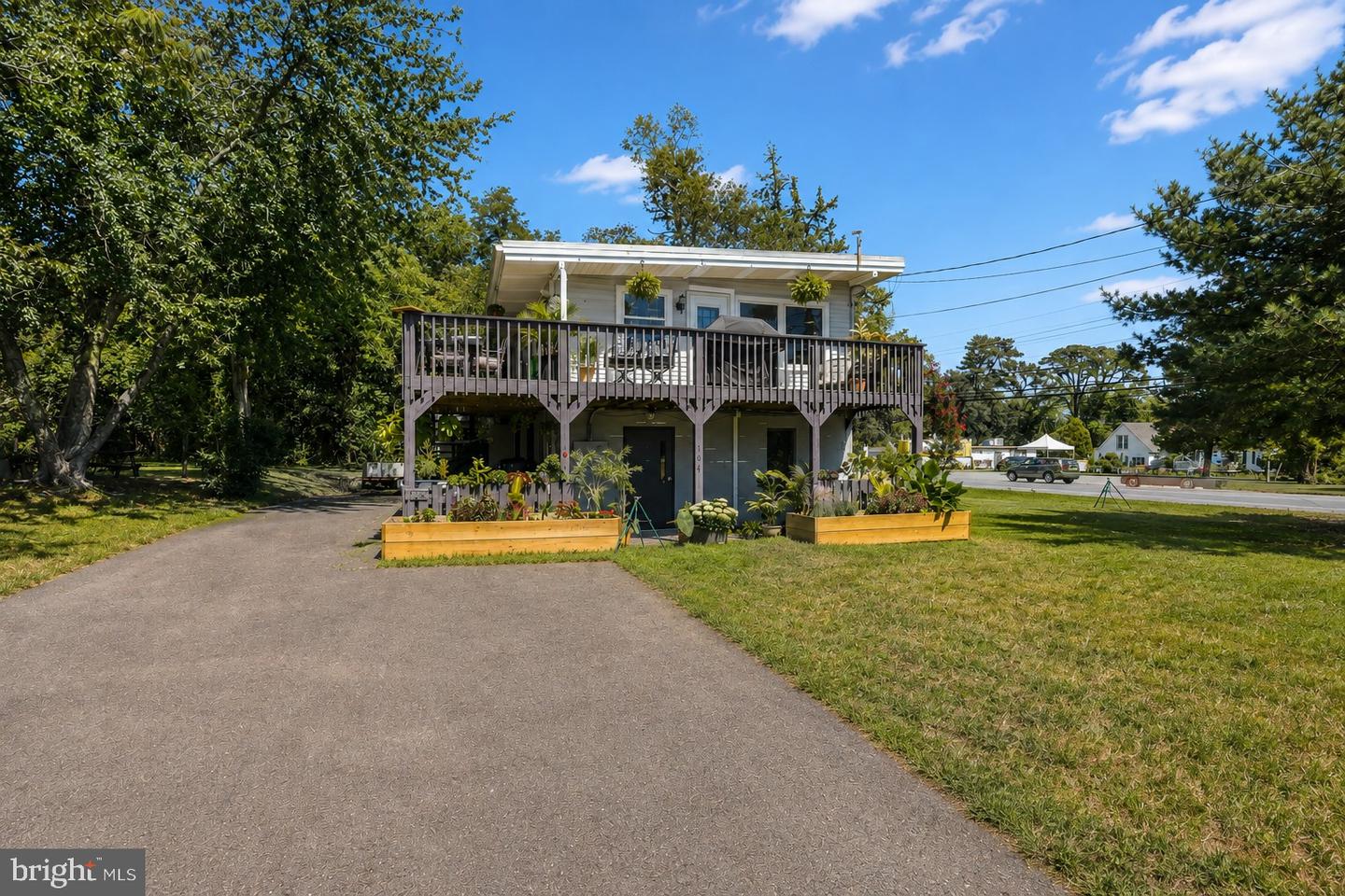104 Price Dr Property Photo 1