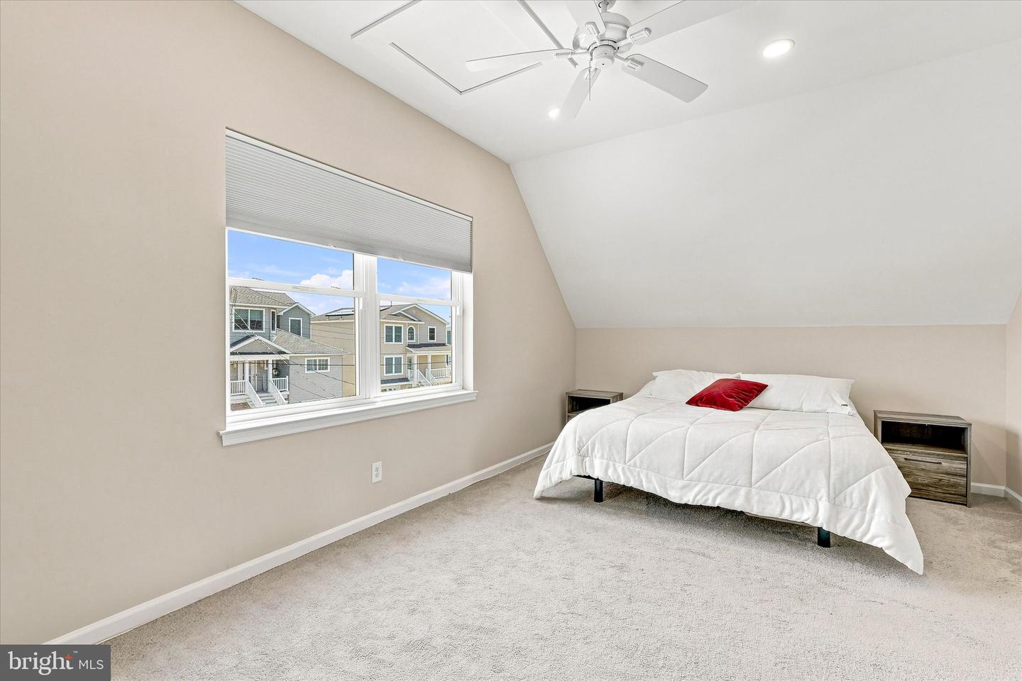 64 Patrick Dr Property Photo 30