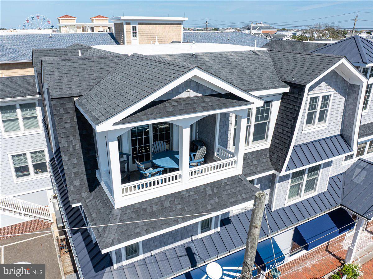500 N Bay Ave #c Property Photo 3