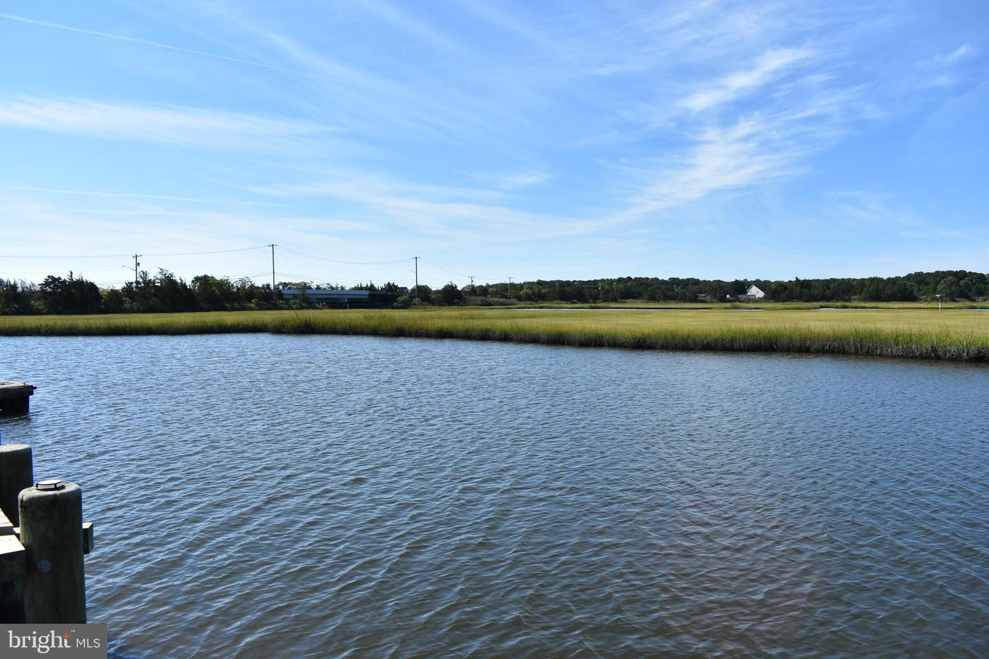 152 S Captains Dr Property Photo 8
