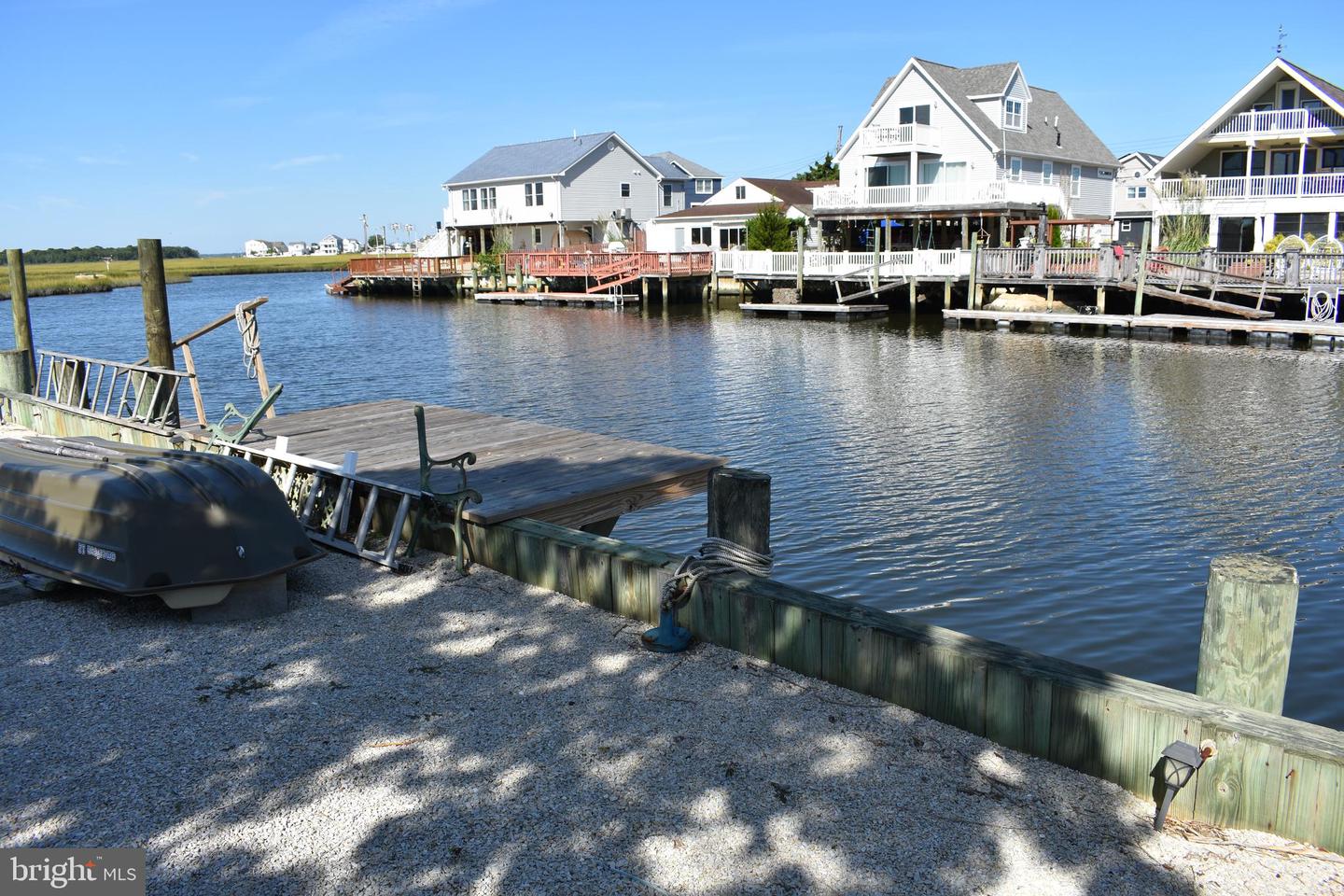 152 S Captains Dr Property Photo 15