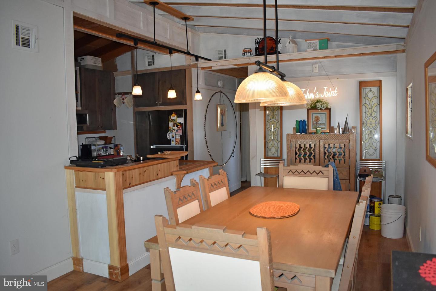 152 S Captains Dr Property Photo 24