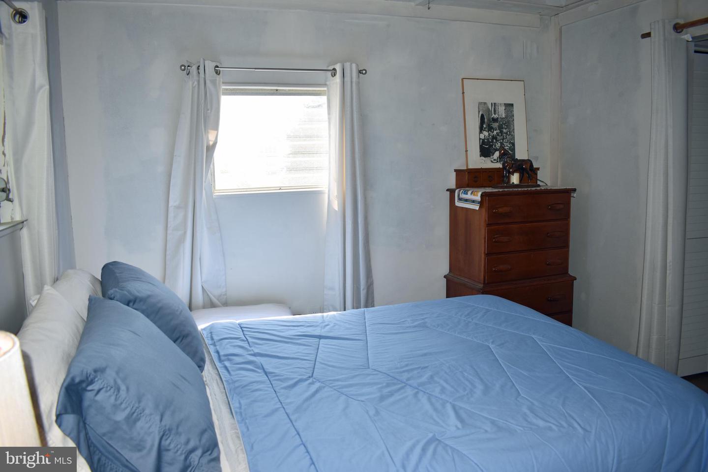 152 S Captains Dr Property Photo 35