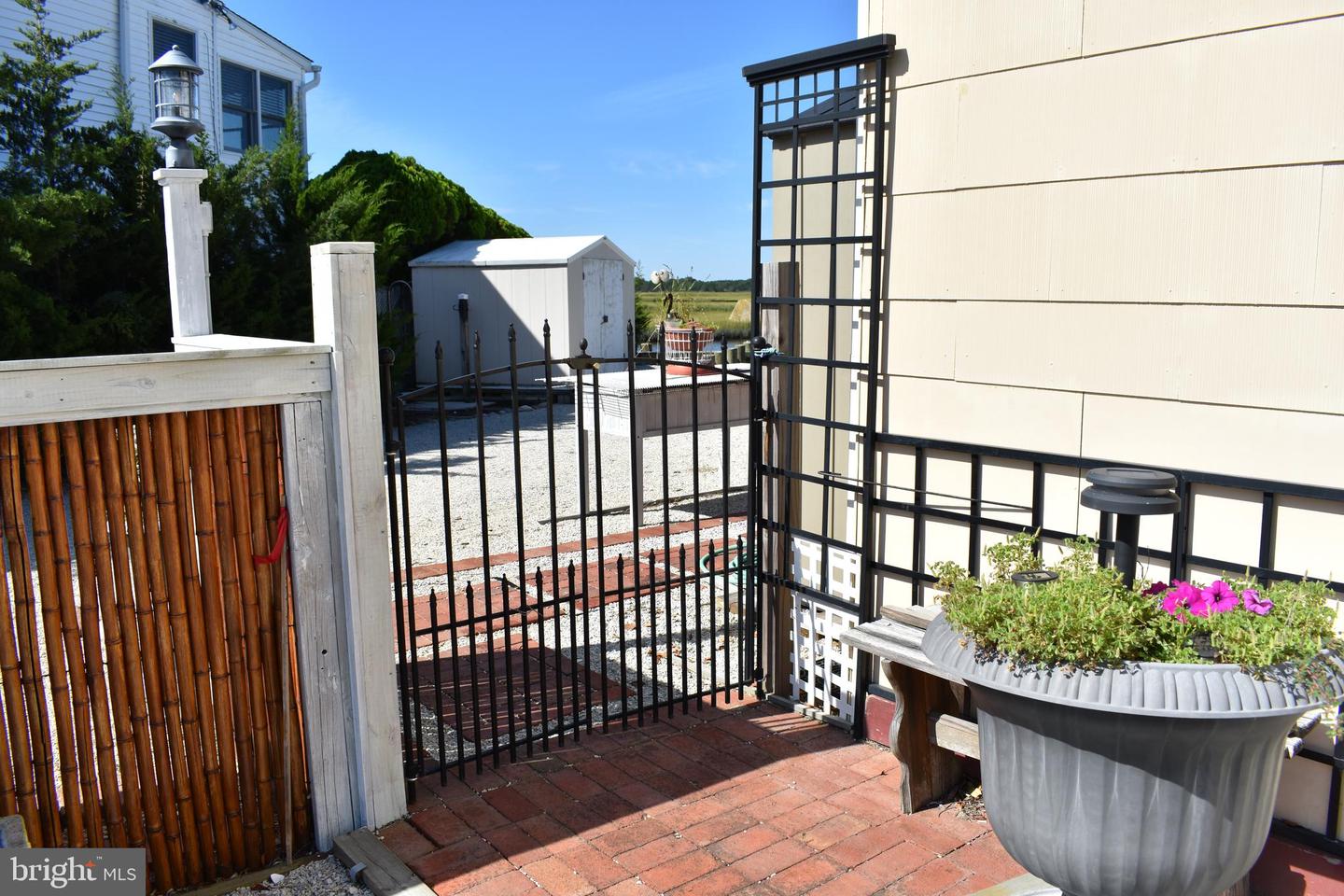 152 S Captains Dr Property Photo 42