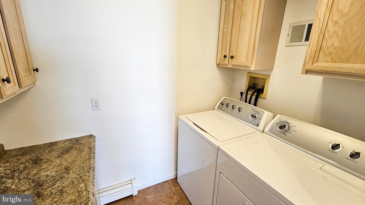1386 Paul Blvd Property Photo 17