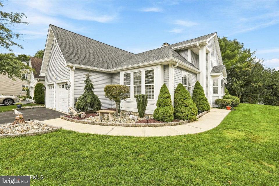 22 Five Bridges Property Photo 1