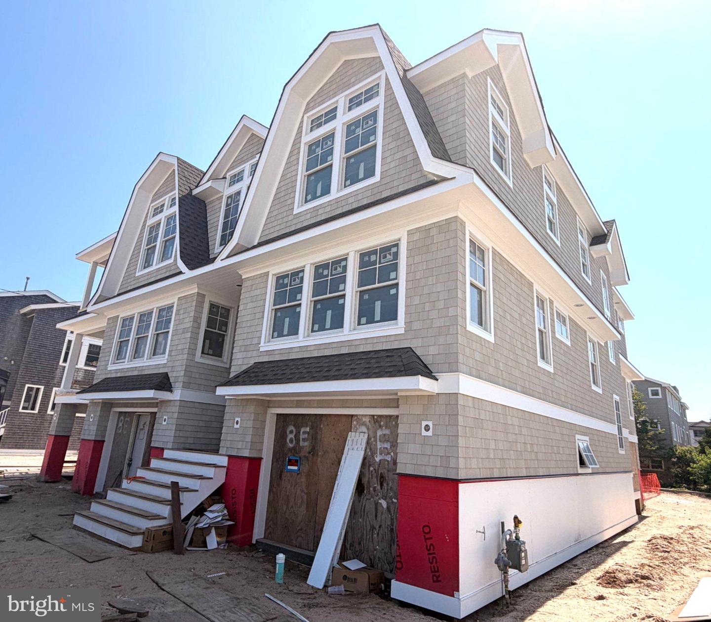 8 E Passaic Ave Property Photo 3