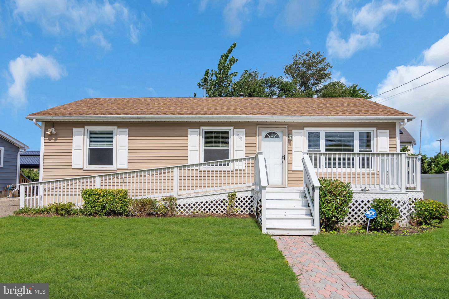 3108 Oceanic Property Photo 1