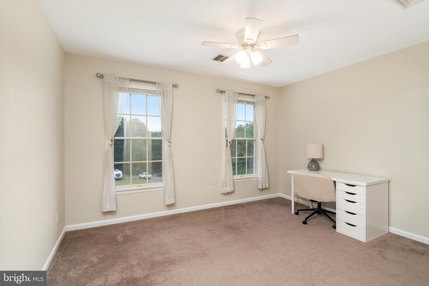 124 Bobbis Ter Property Photo 17