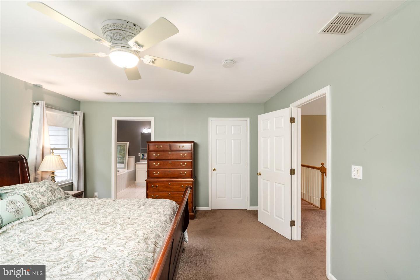 124 Bobbis Ter Property Photo 20