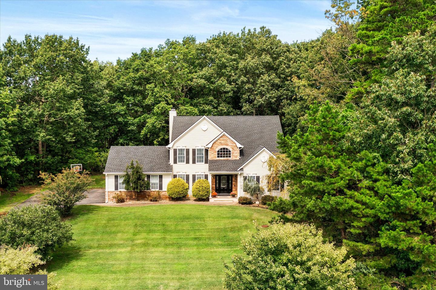 124 Bobbis Ter Property Photo 44