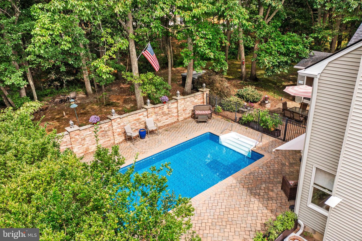 124 Bobbis Ter Property Photo 54