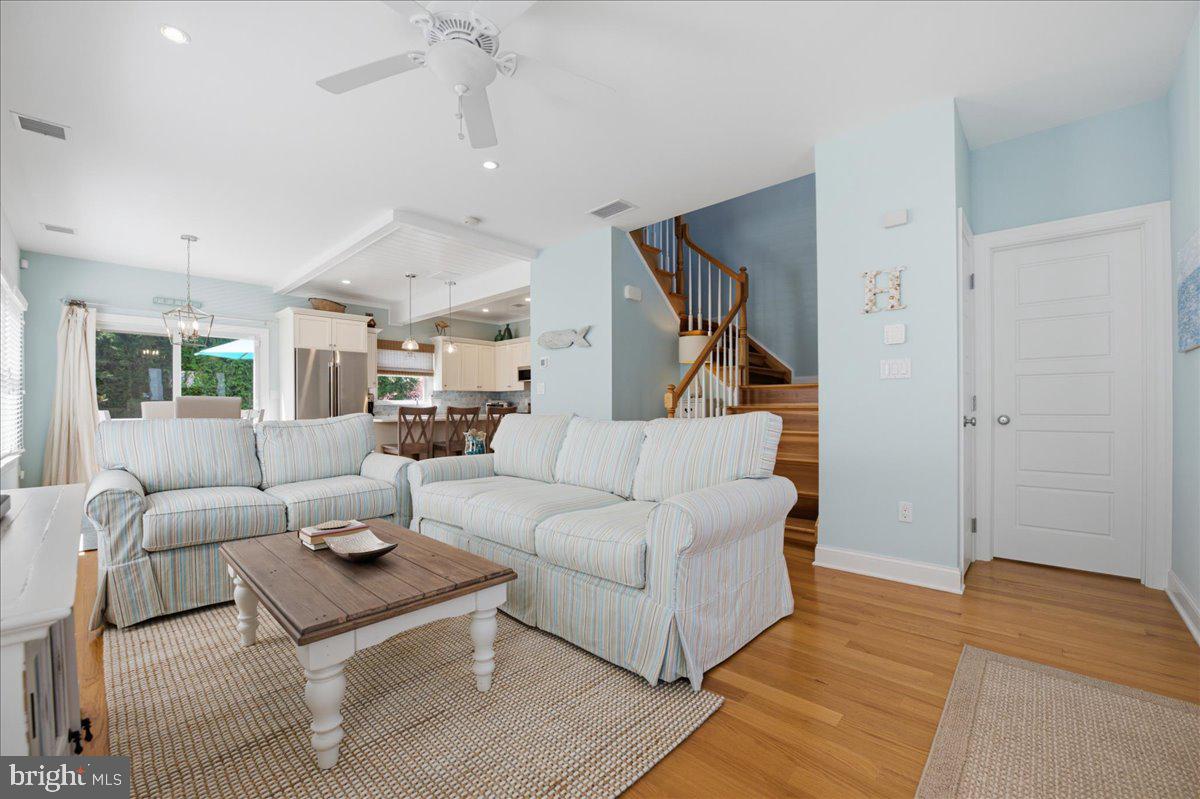 6 W Jerome Ave Property Photo 24