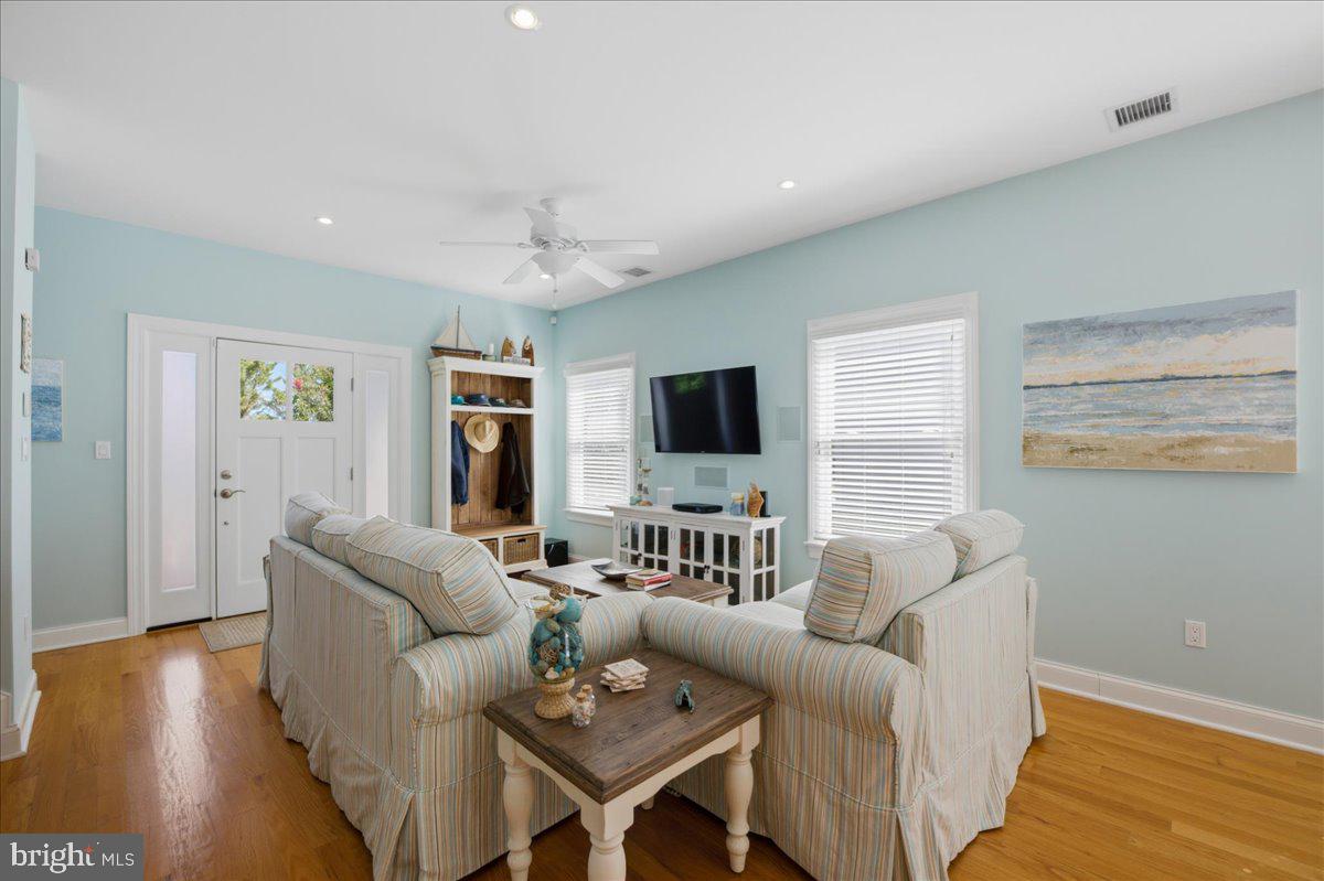 6 W Jerome Ave Property Photo 25