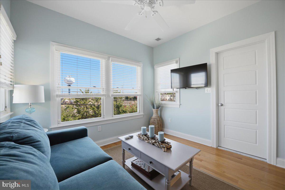 6 W Jerome Ave Property Photo 33